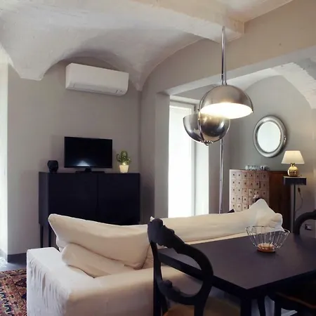 San Gaetano - With Little External Courtyard Apartman *